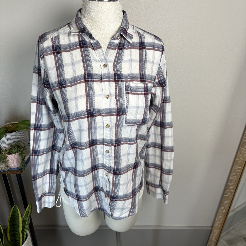 Hollister Women S White Plaid Shirt Cabincore Flannel Cotton Blend